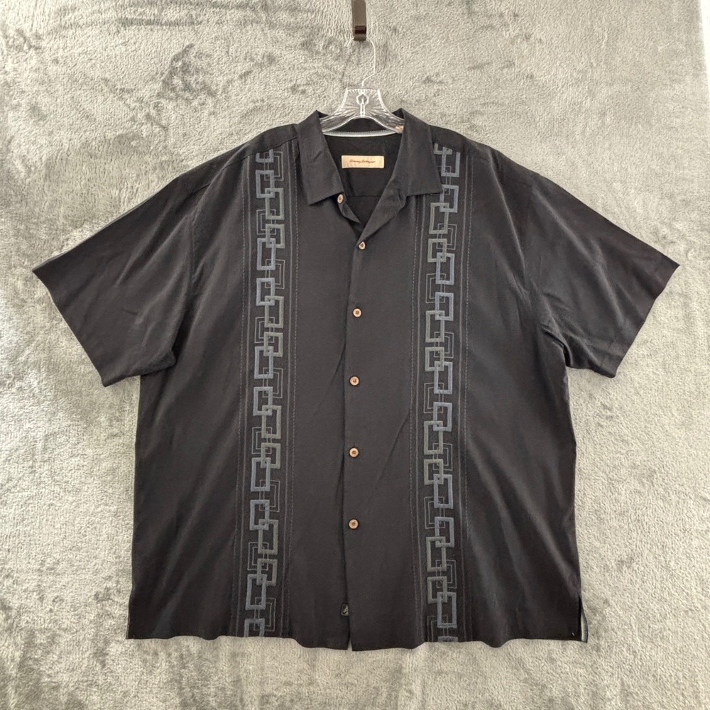 Tommy Bahama Silk Embroidered Camp Shirt Mens XXL Black Short Sleeve Button